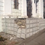 Здание Храма нуждается в реставрации и постоянном уходе.